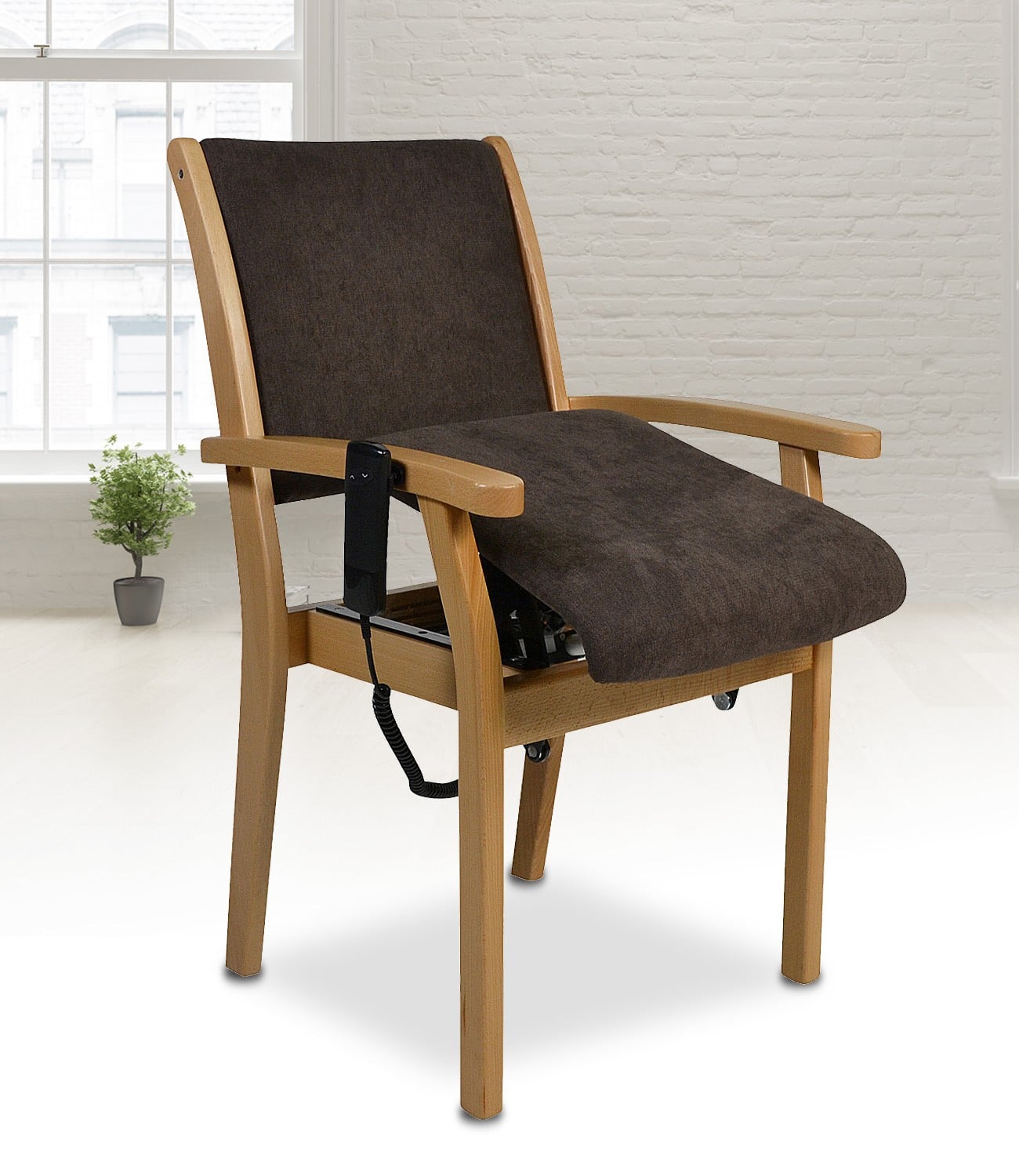 Chaise releveuse à roulettes KERRY électrique